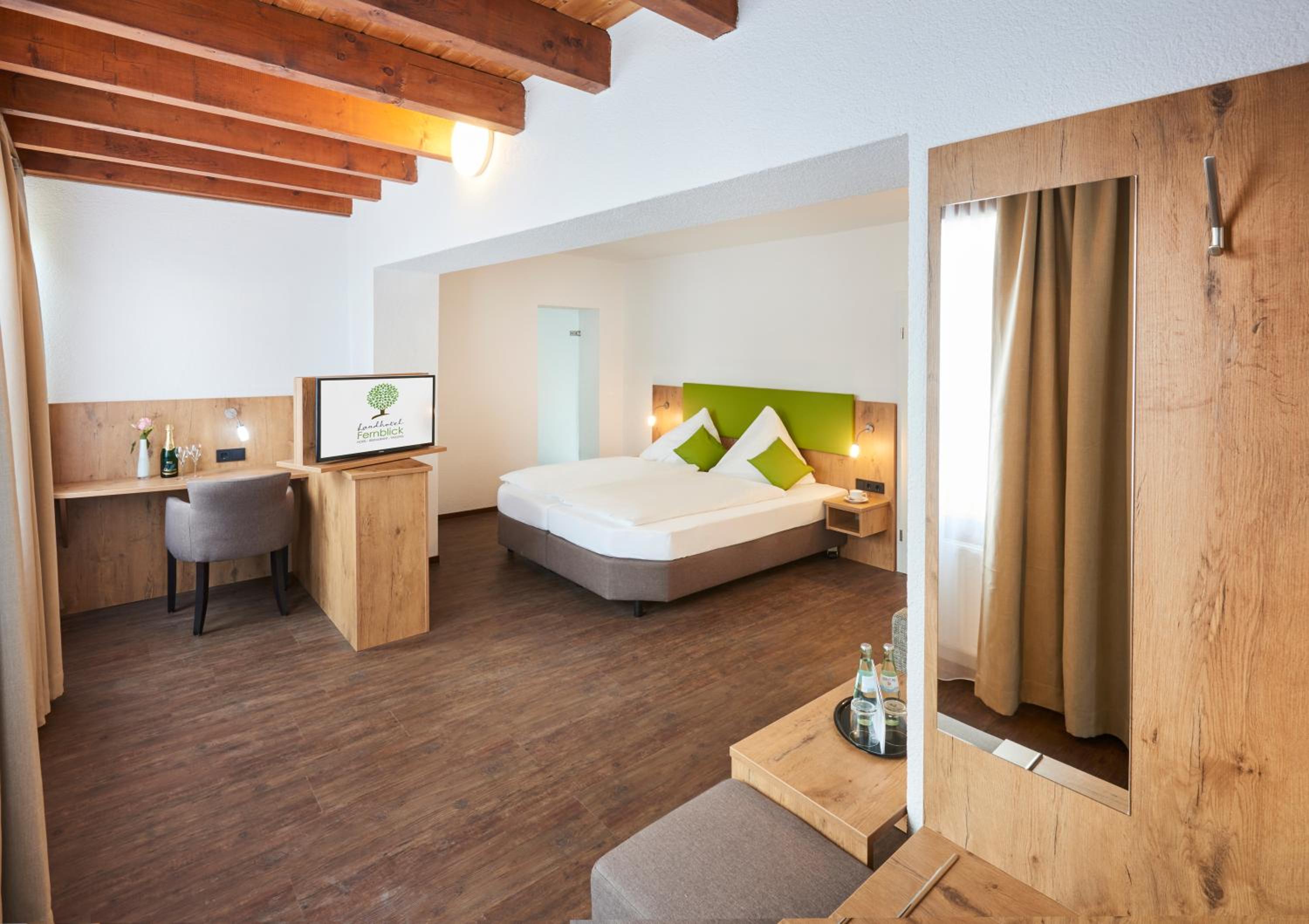 Deluxe Junior Suite