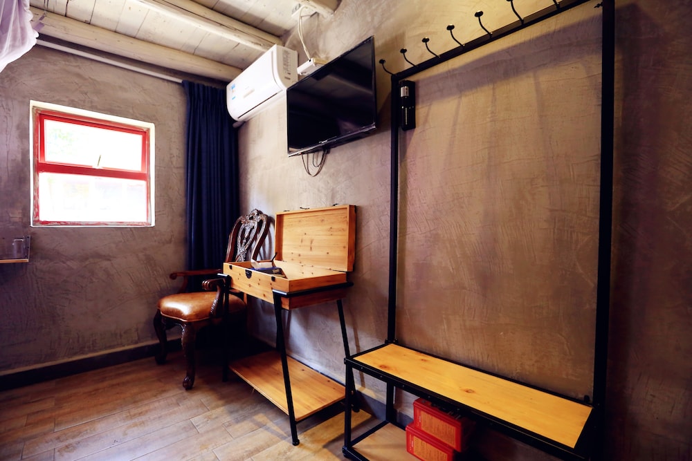Romantic Double Room, Non Smoking, Private Bathroom