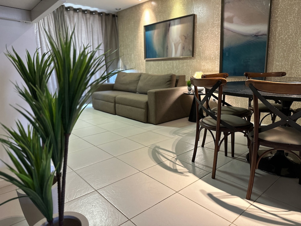 Deluxe Apartment, 4 Bedrooms, Jetted Tub, Partial Sea View