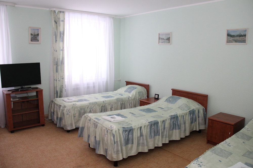 Standard Triple Room, Shared Bathroom