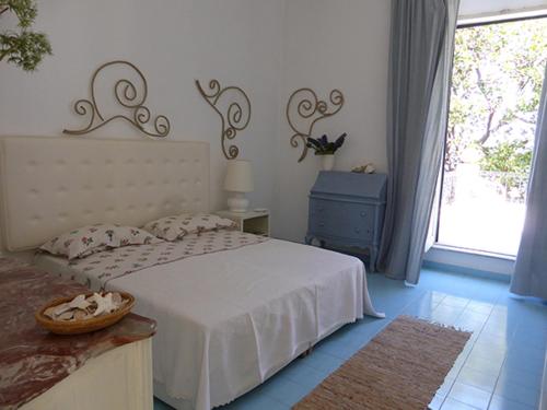 Double Room with Balcony and Sea View
