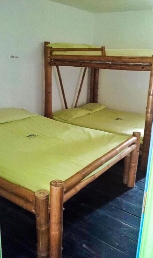 Family Room, Multiple Beds, Non Smoking