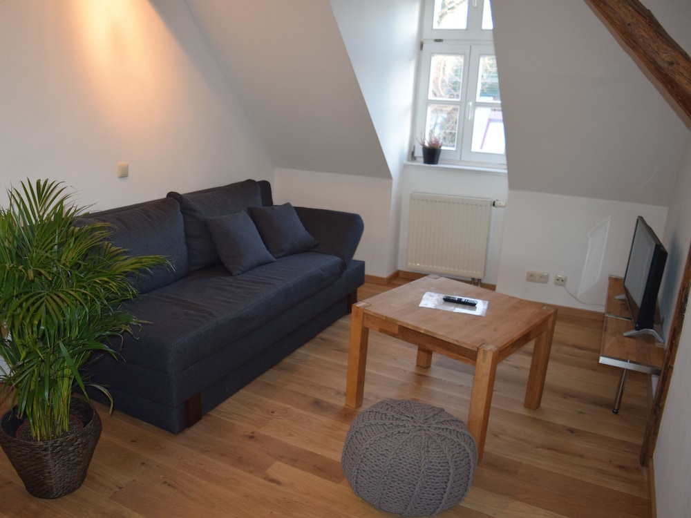 Comfort Apartment, Private Bathroom (W6)