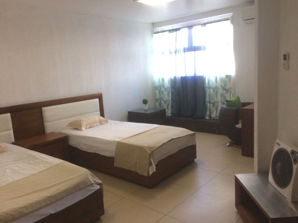 Standard Room, Non Smoking, City View (Chambre 2)