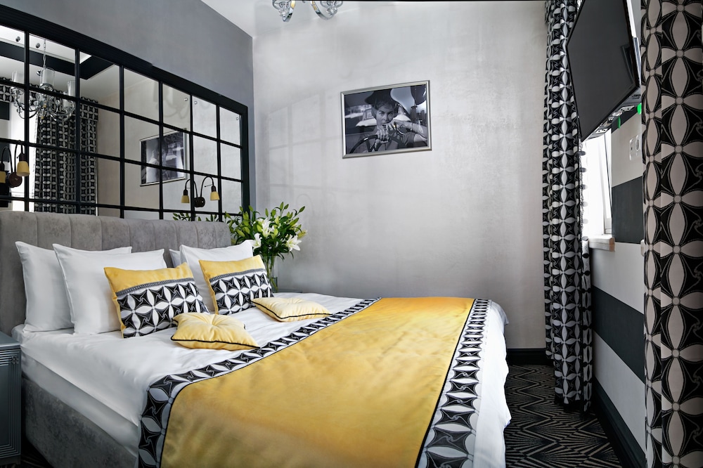 Luxury Room