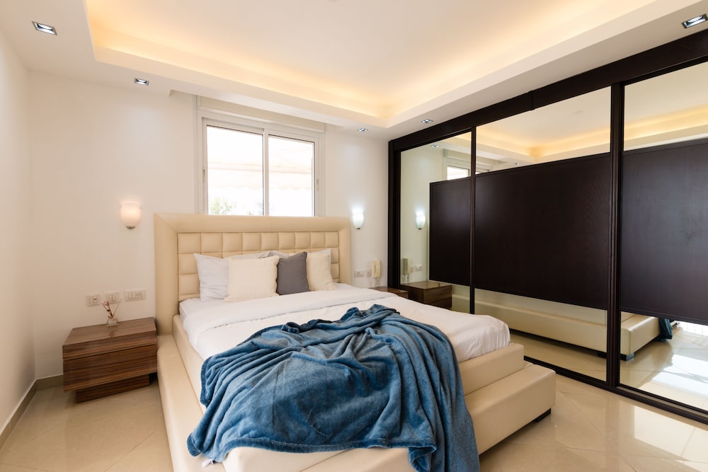 Luxury Apartment, Multiple Beds, Non Smoking