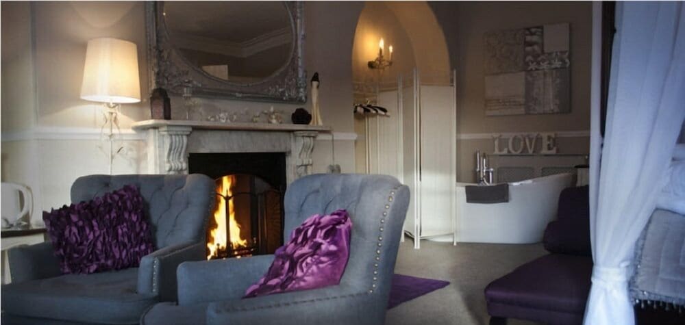 Richmond Suite