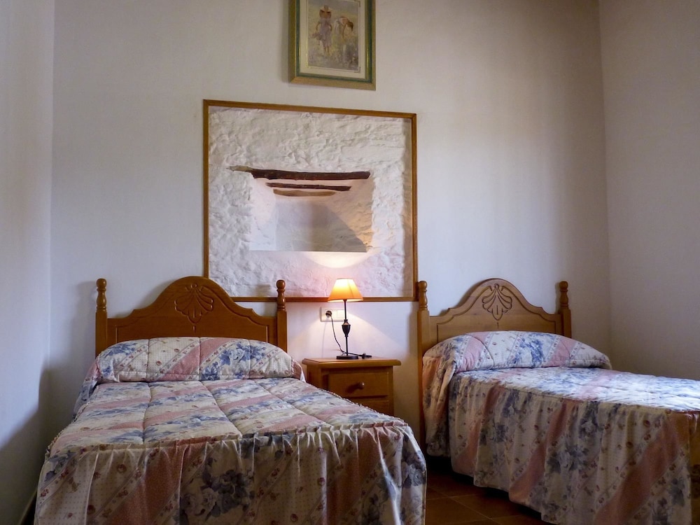 House, 2 Bedrooms, Private Pool