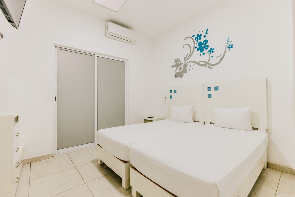 Basic Twin Room, 1 Bedroom, Non Smoking