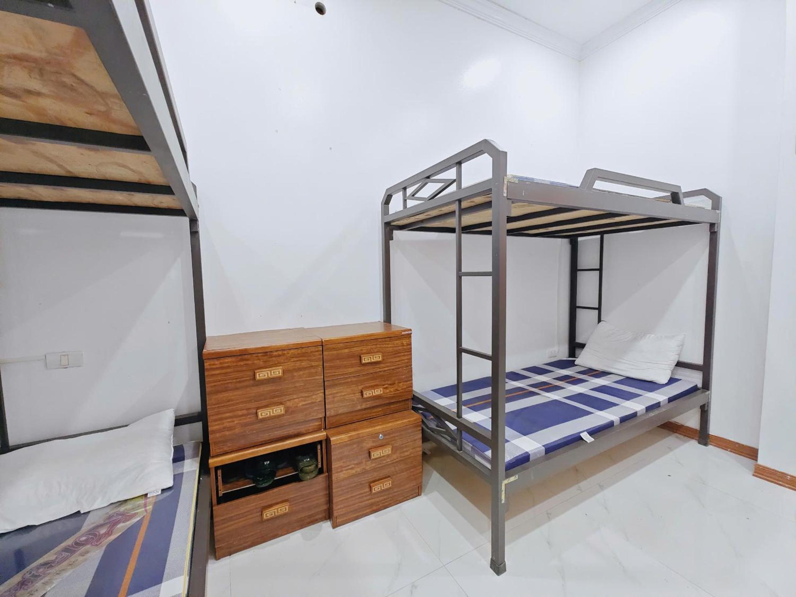 4-Bed Mixed Dormitory Room