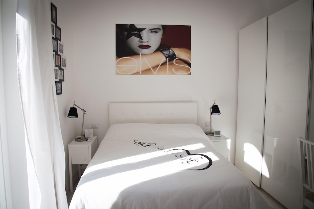 Design Room, 1 Bedroom, Private Bathroom
