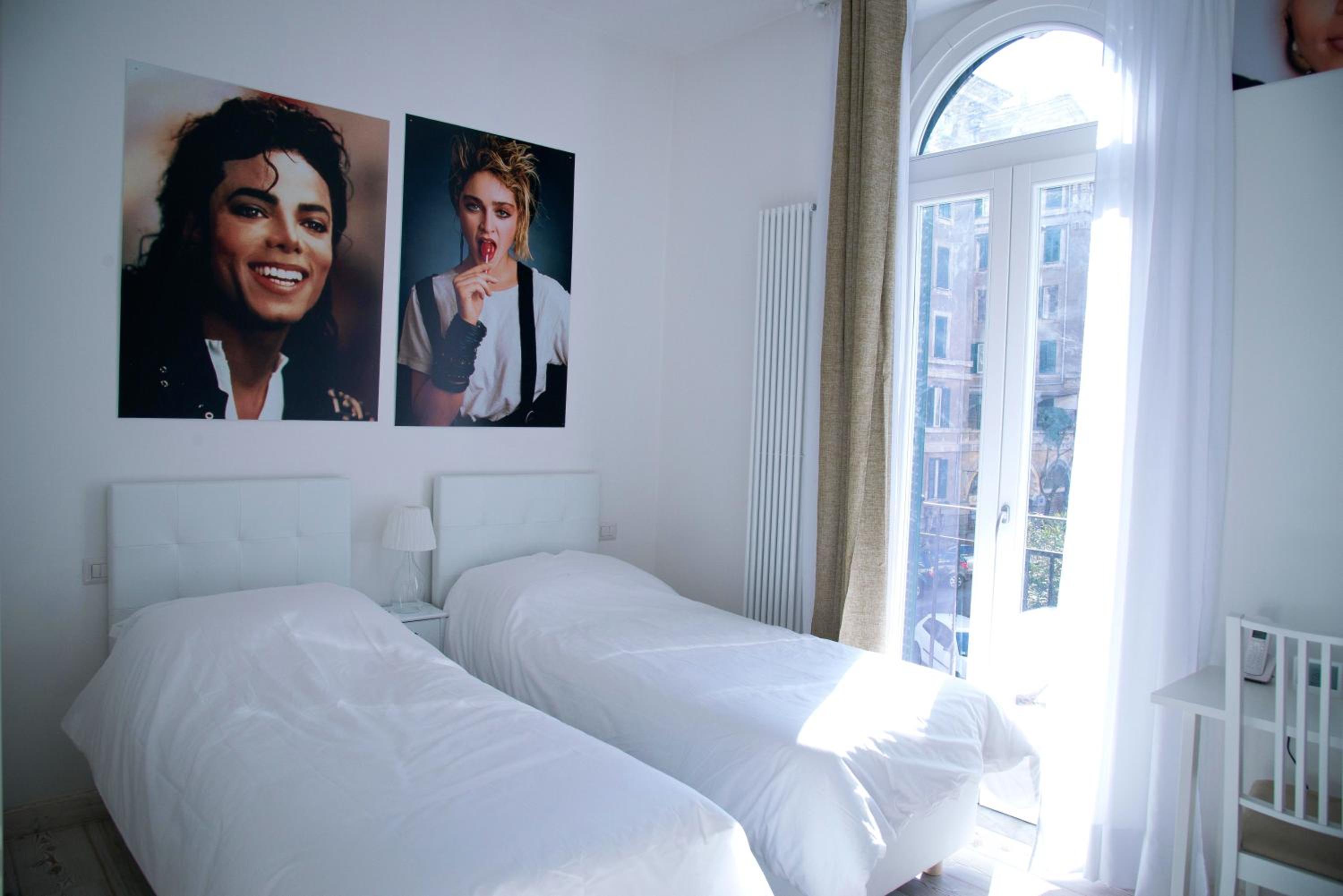 Deluxe Double or Twin Room