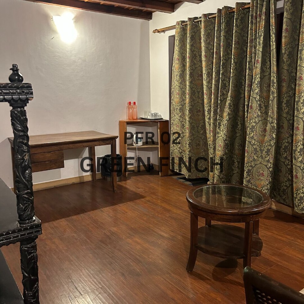 Premium Family Room