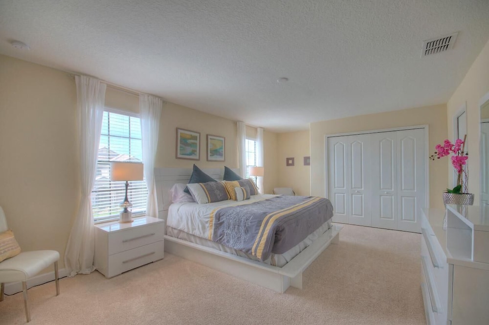 Villa, Multiple Beds (1435THBD - The Retreat at ChampionsGa)