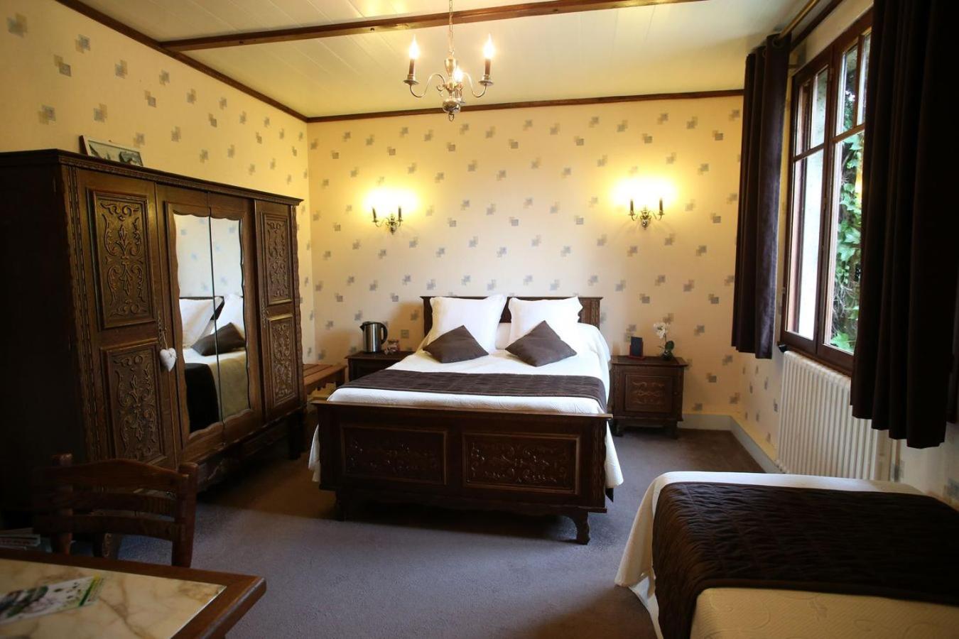 Triple Room with Garden View