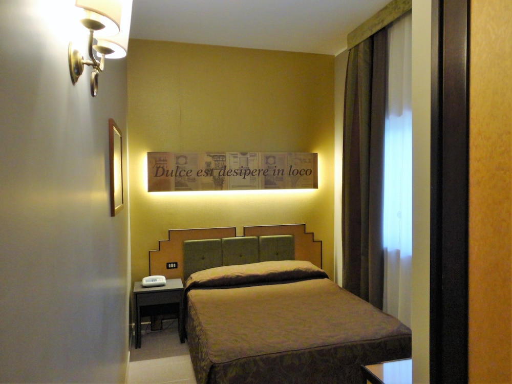 Double Room Single Use