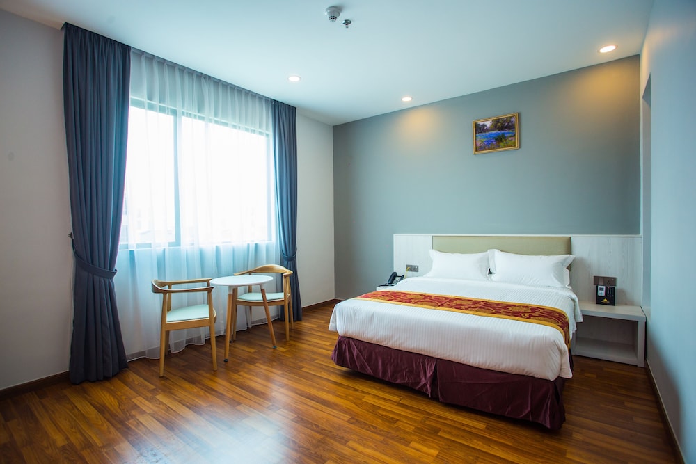 Standard Double Room, 1 Queen Bed
