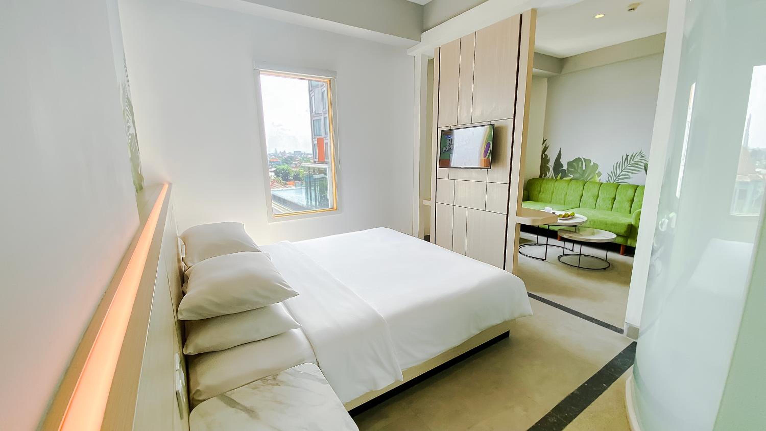 Pop Suite City View Room Only