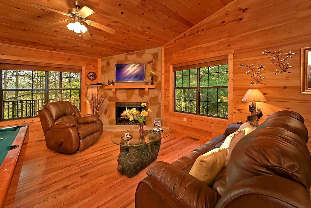 House, 1 King Bed (Dream Maker #120)