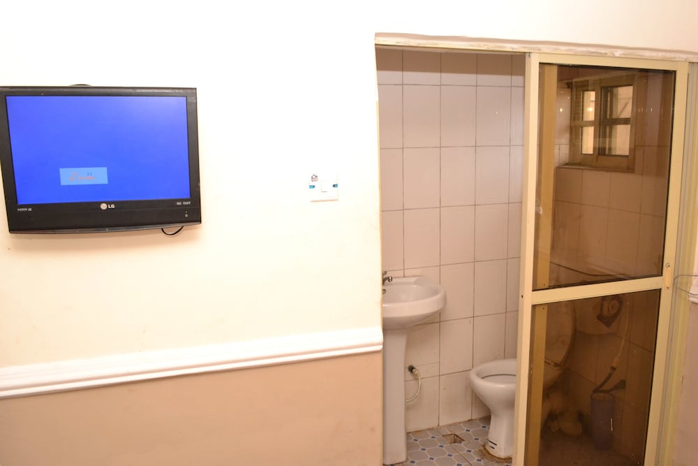 Economy Single Room