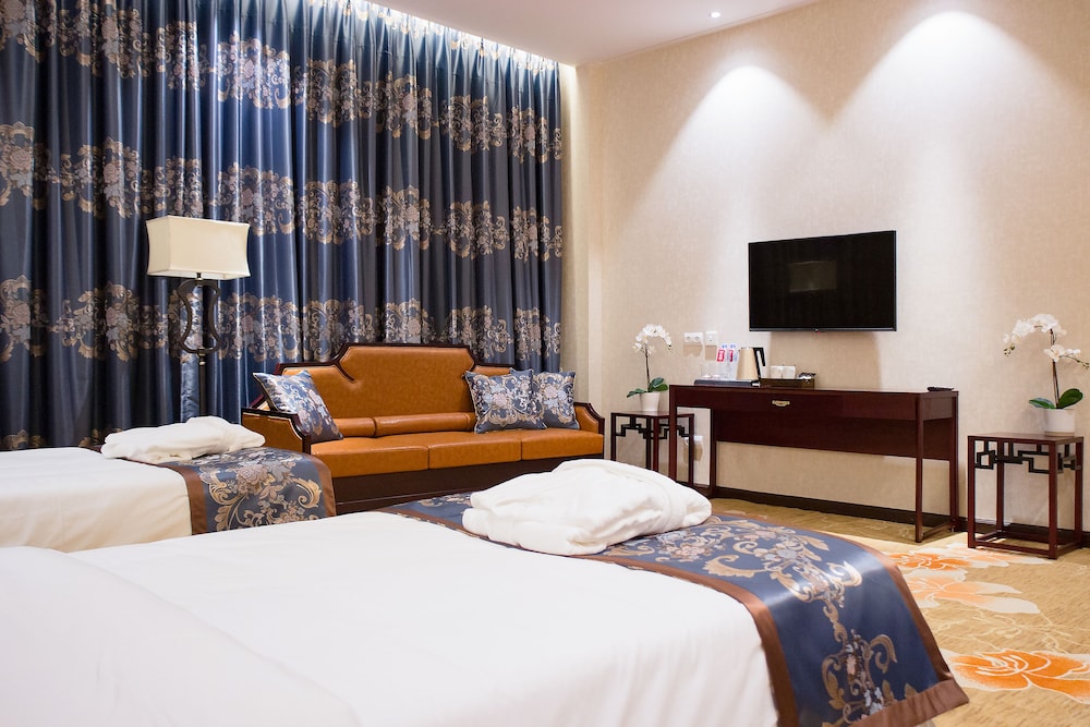 Junior Double or Twin Room