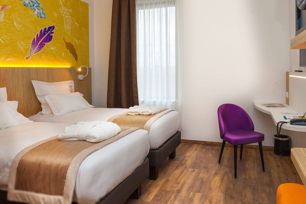 Standard Room, 2 Twin Beds