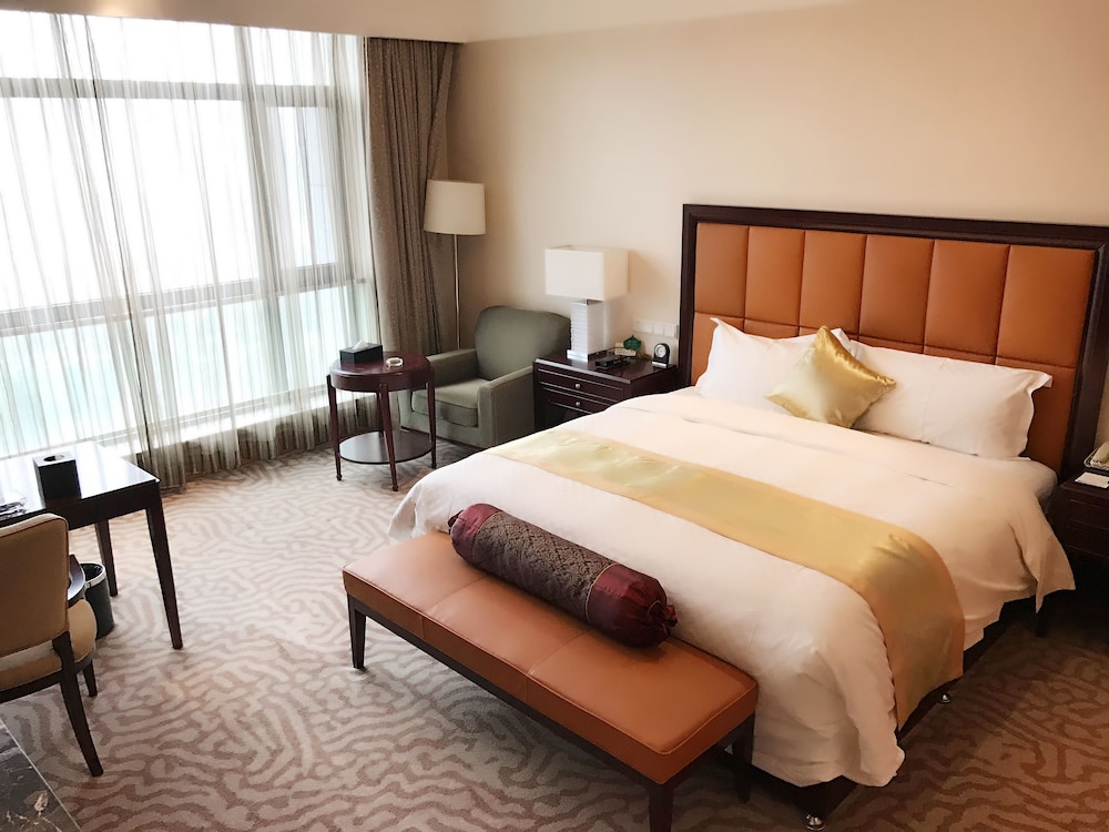 Executive Double Room with Lake View