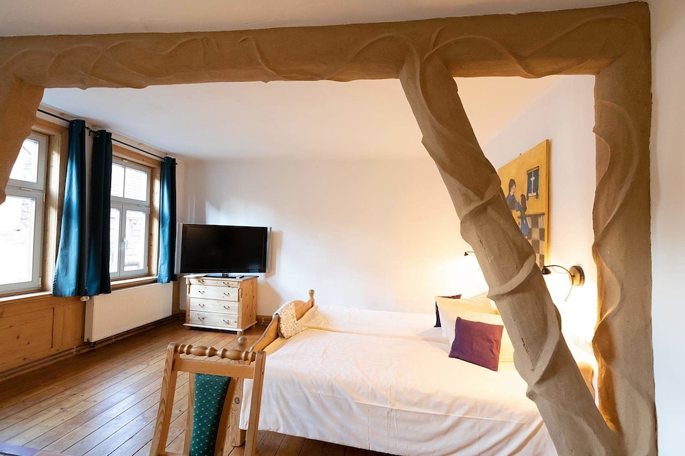 Family Room (For up to 5 persons)