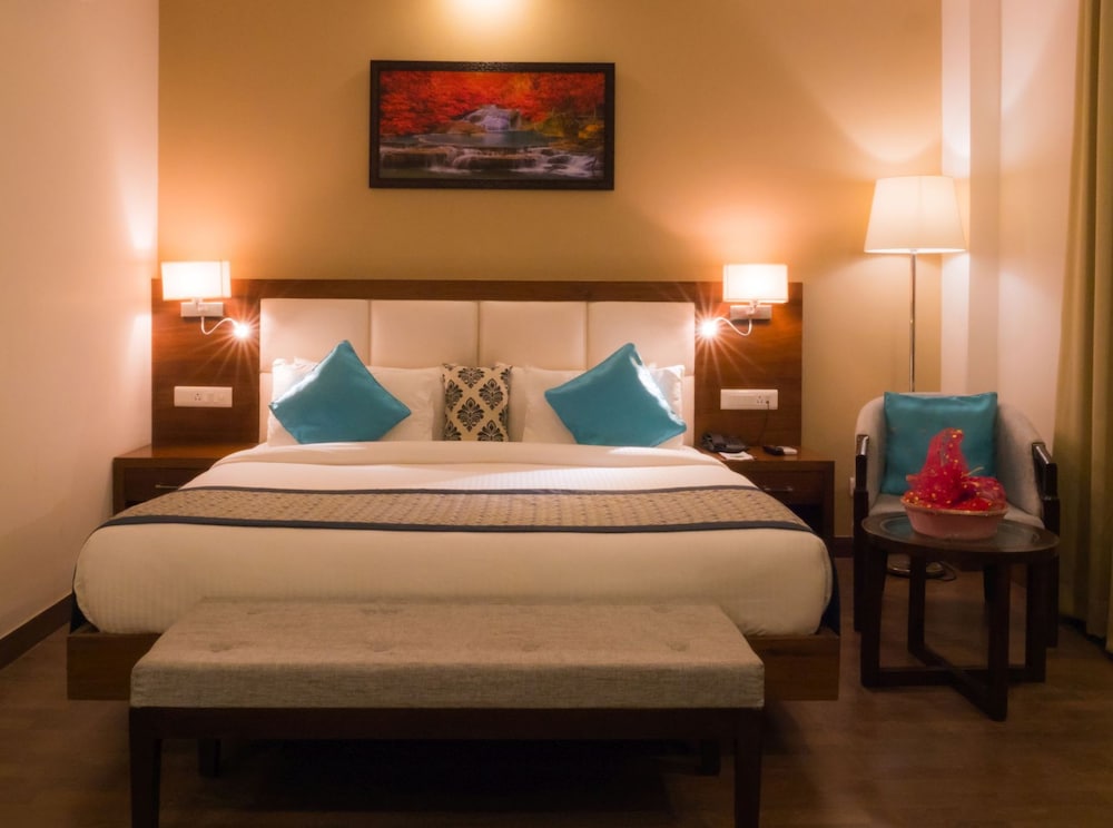 Deluxe Room, 1 King Bed, Non Smoking