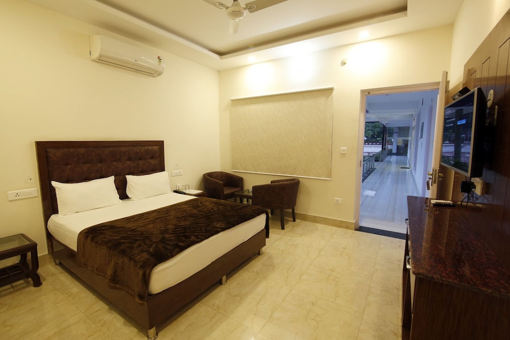 Deluxe Standard Room