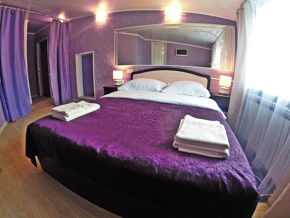 Standard Double Room (With Sofa)