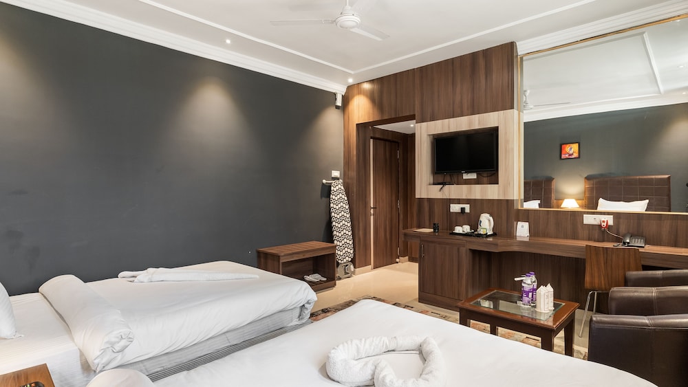 Deluxe Double or Twin Room, 2 Queen Beds, Non Smoking