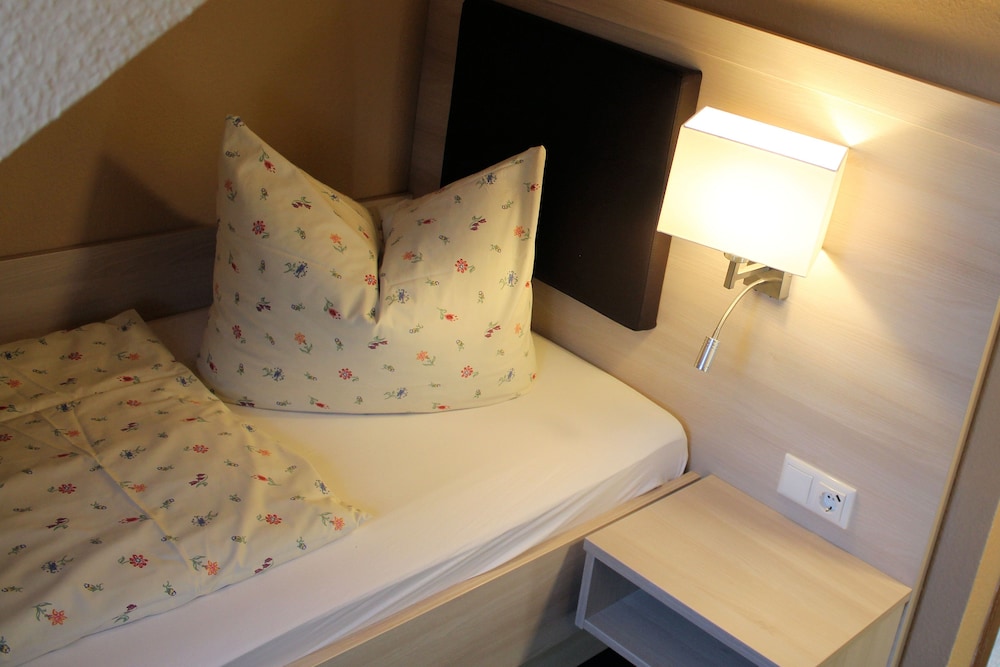 Standard Single Room, 1 Twin Bed, Non Smoking