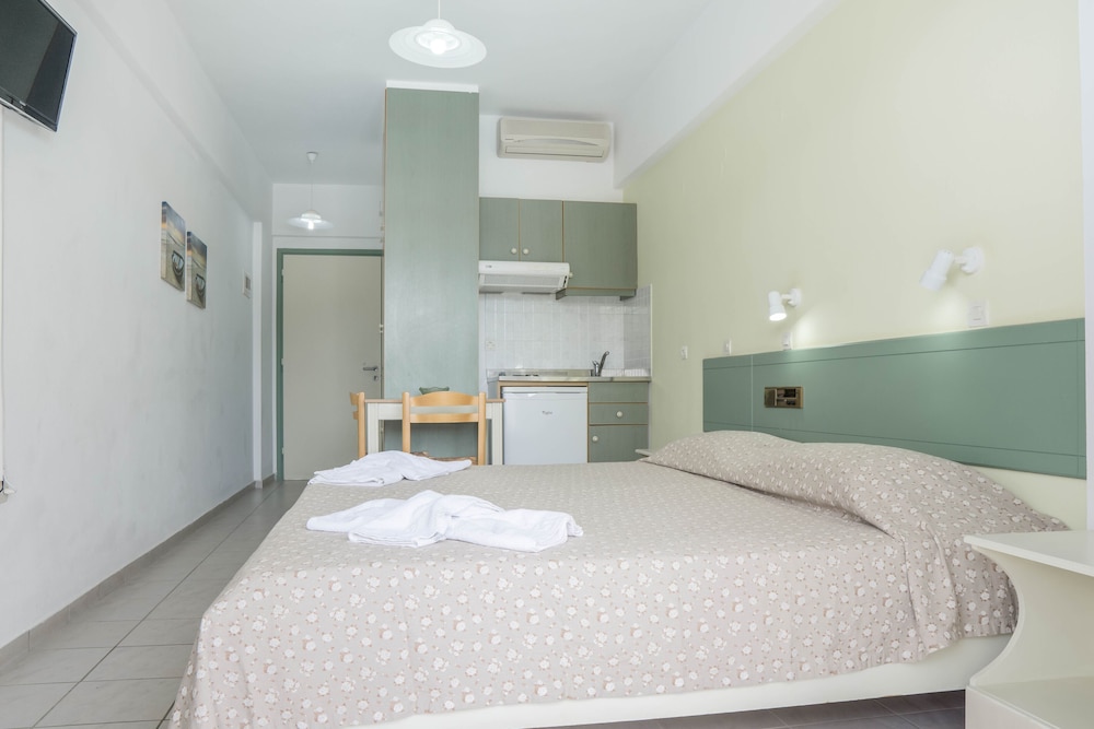 Basic Double or Twin Room