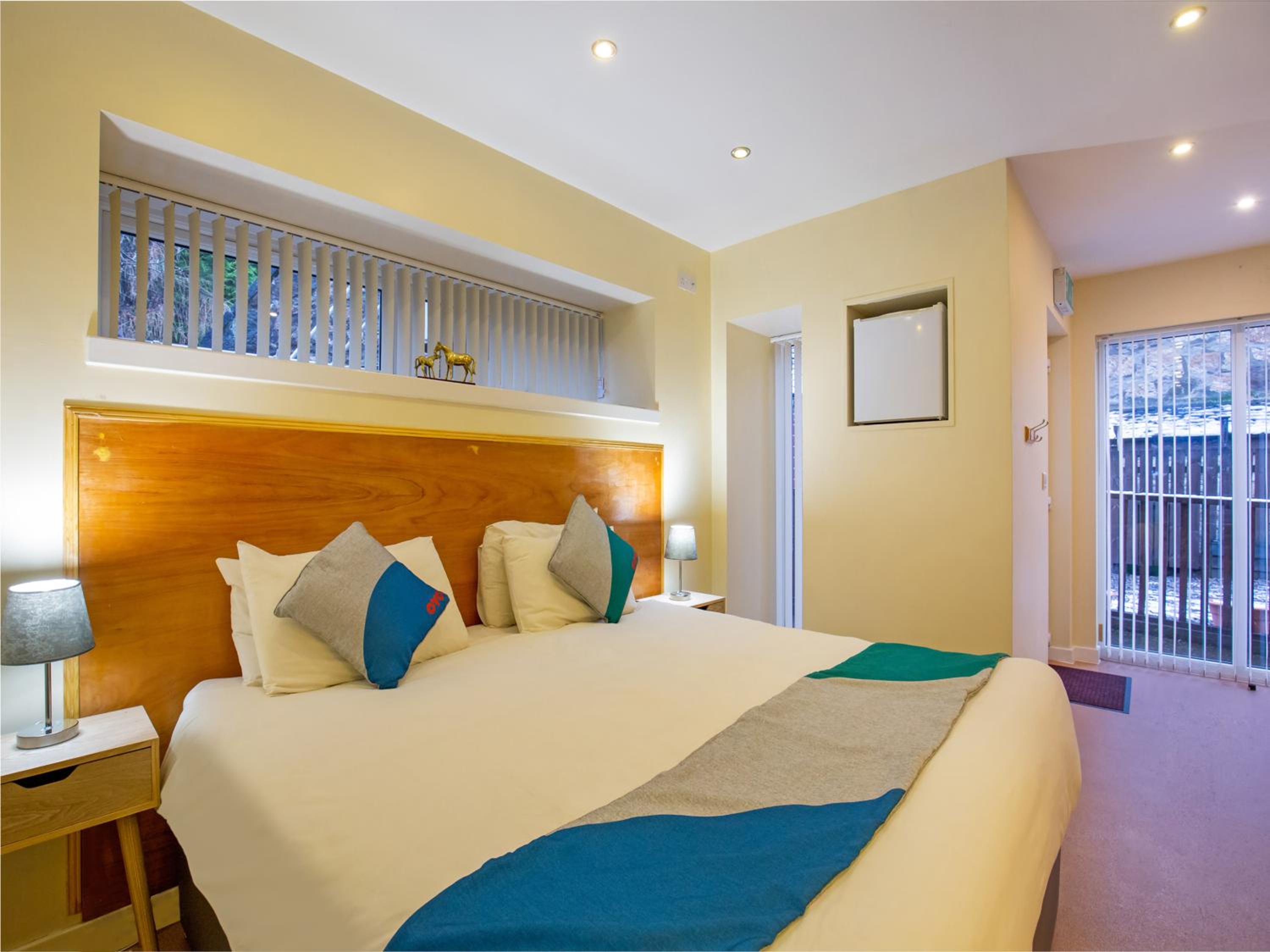 Deluxe Quad room