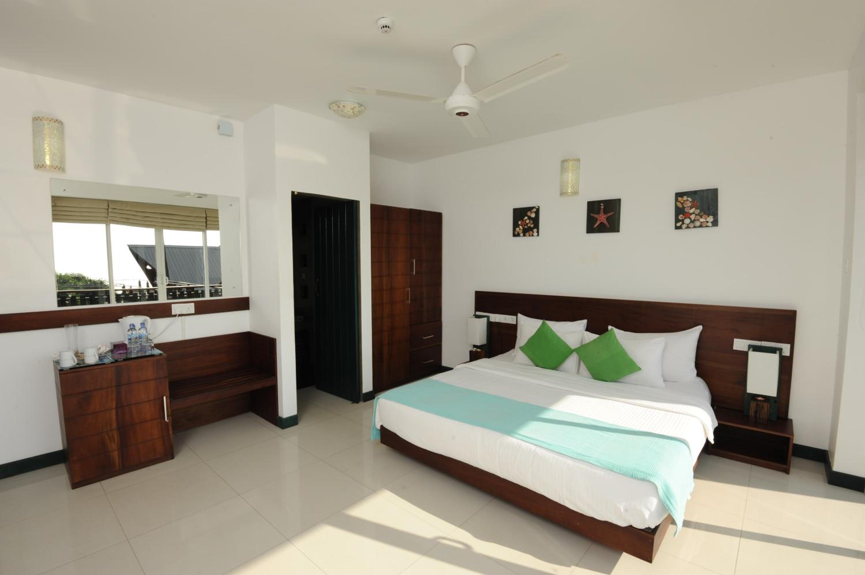 Triple Room with Balcony