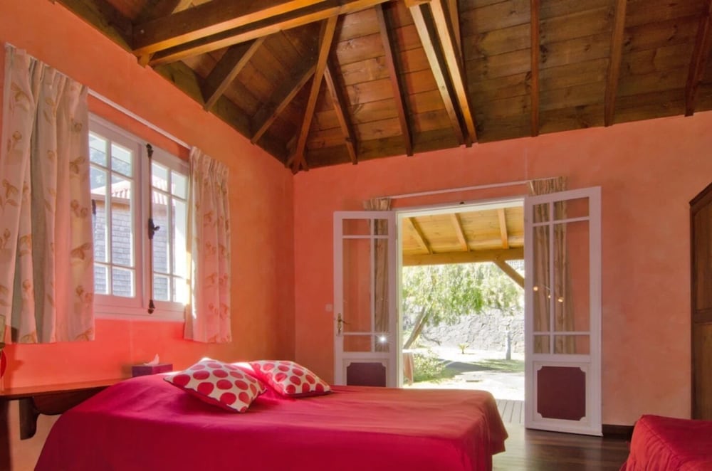 Double Room, 1 King Bed, Non Smoking