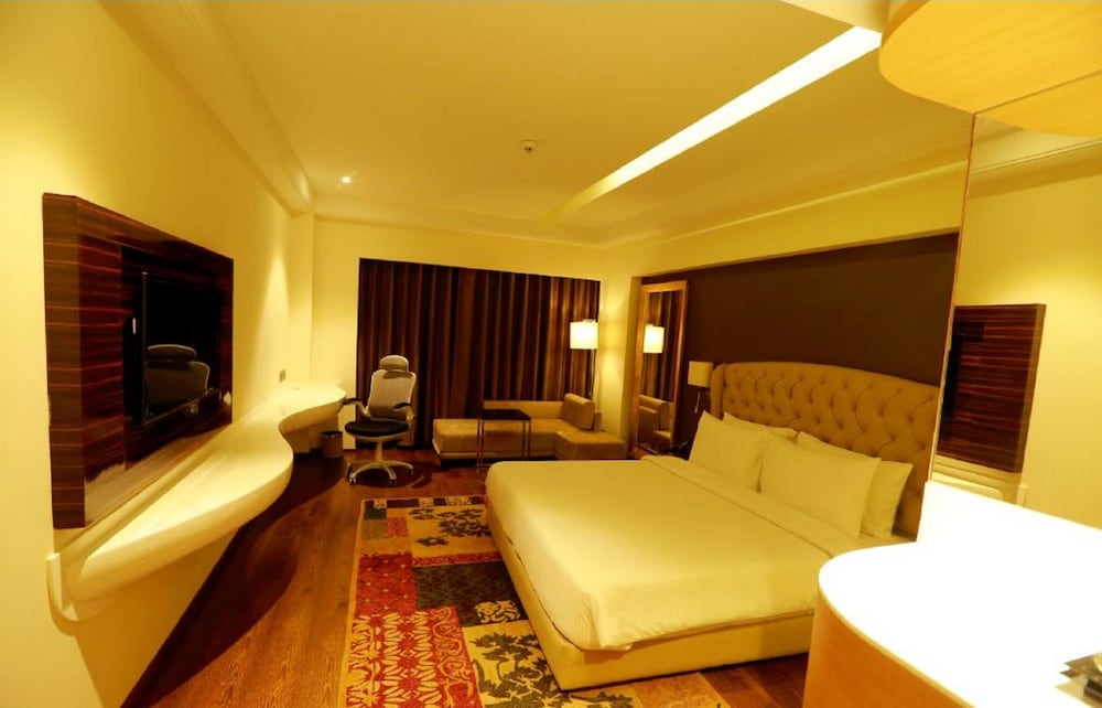 Superior Double Room, 1 Double Bed, Accessible, Smoking