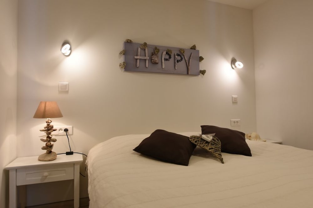 Apartment (Palmier)