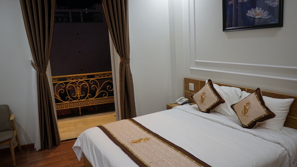 Deluxe Double Room, Balcony