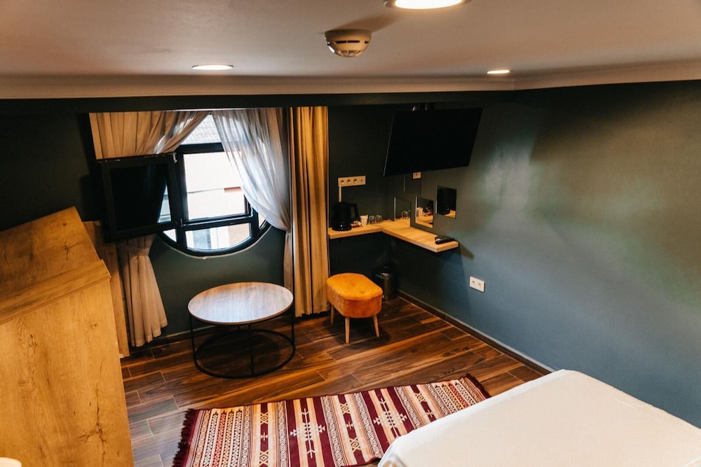 Standard Room, Garden View