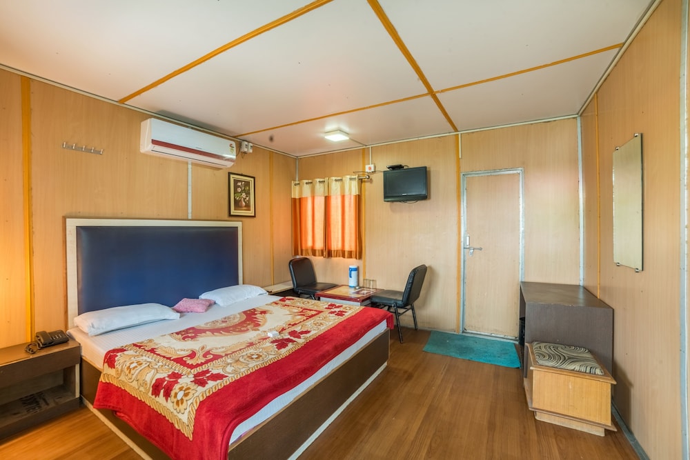 Super Deluxe Room