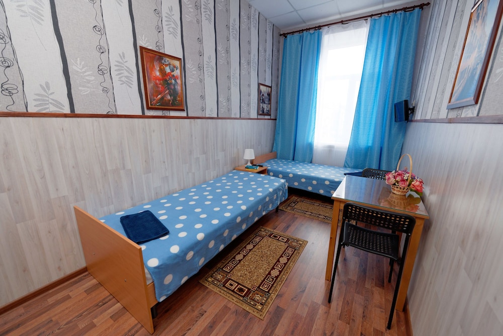 Economy Twin Room, 2 Twin Beds, Non Smoking