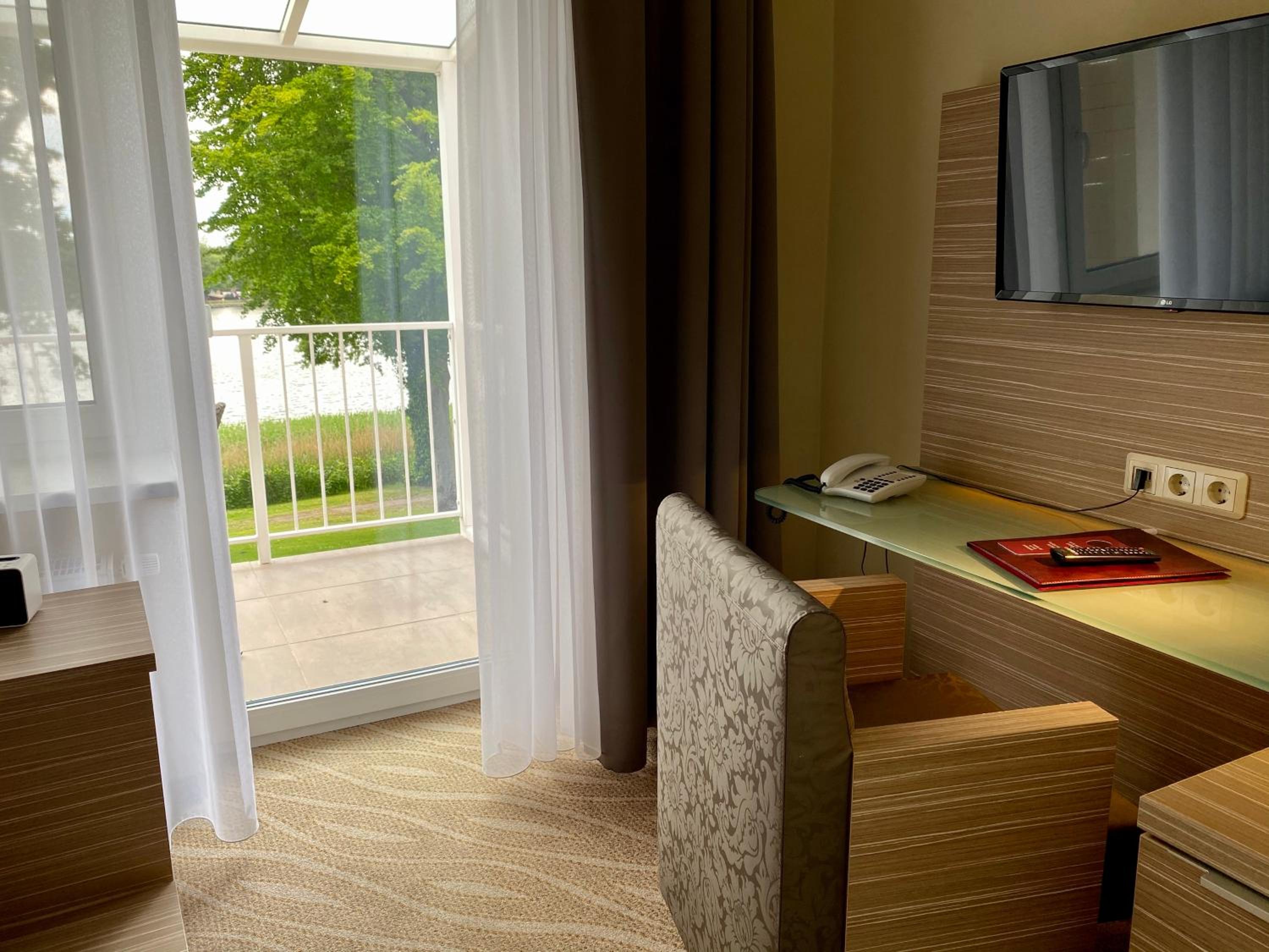 Single Room with Balcony
