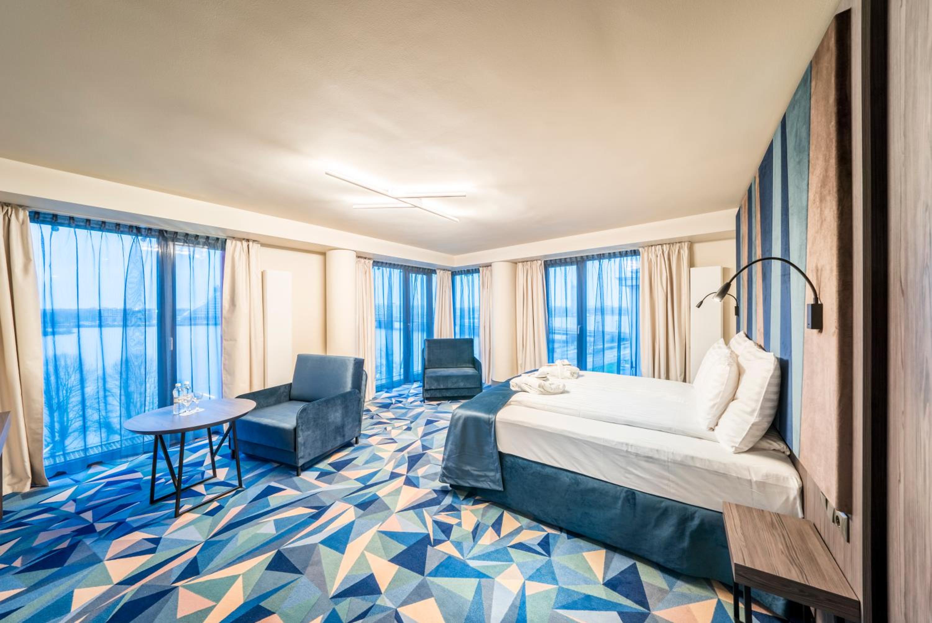 "Riverside" Deluxe Room with Daily Spa Access