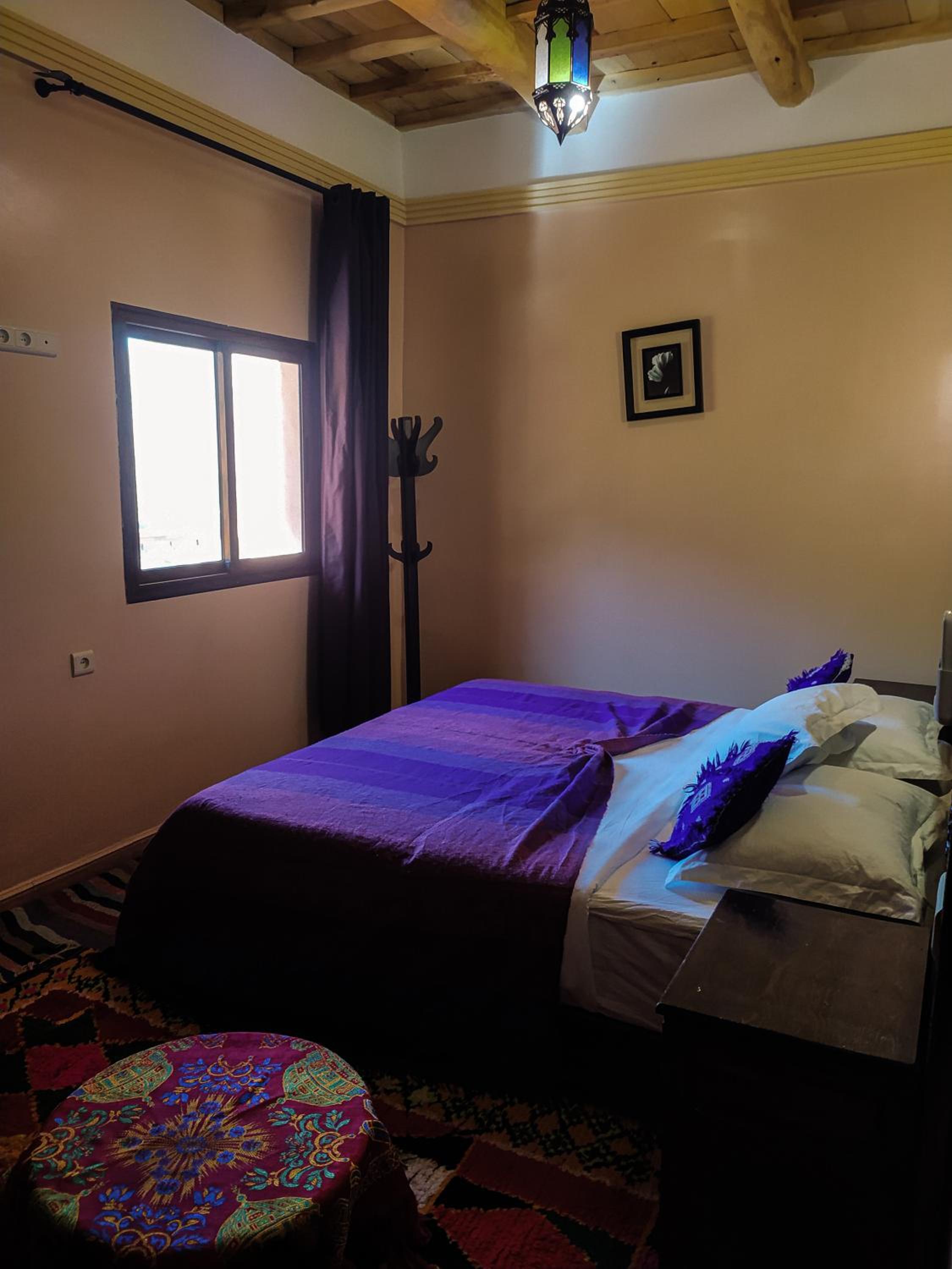 Double or Twin Room with Mountain View