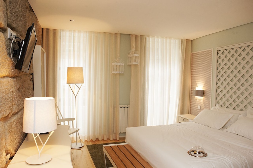 Standard Double Room, 1 Double Bed, Balcony, City View (Intuition)
