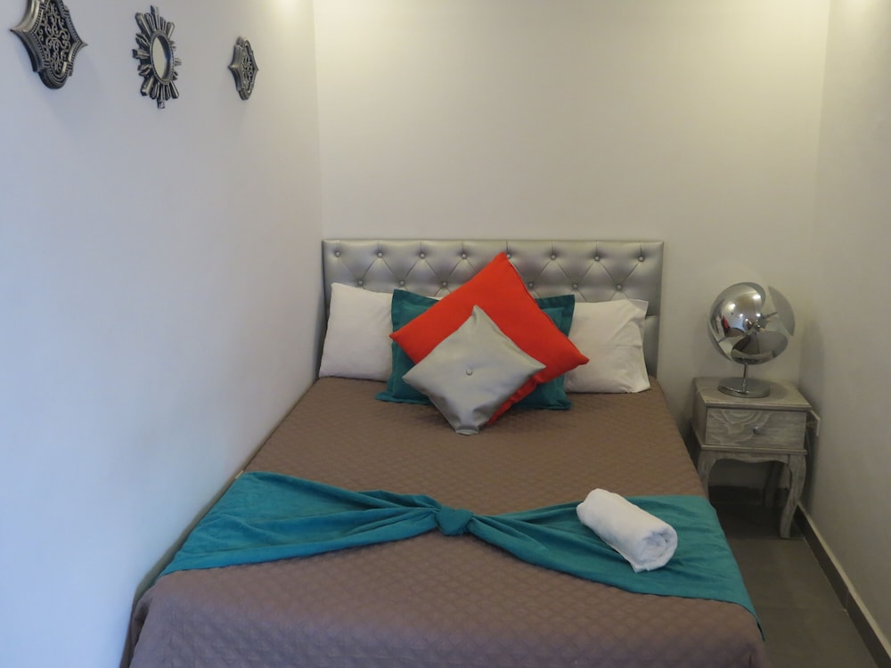 Economy Double Room, 1 Double Bed, Non Smoking, Private Bathroom