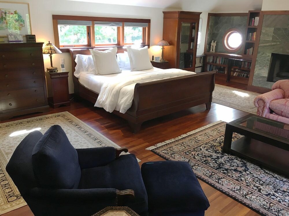 Master Guest Room