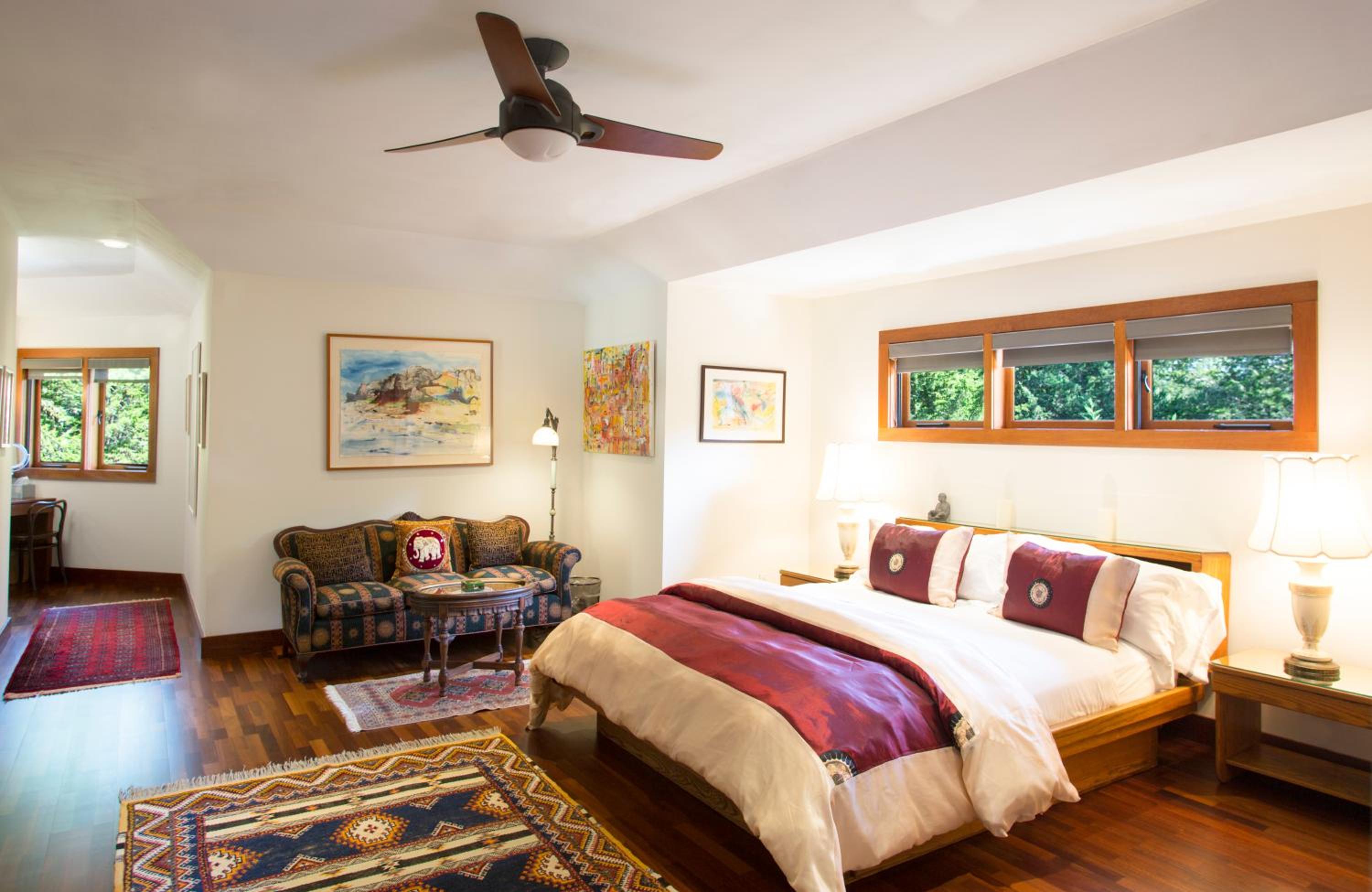 Deluxe Suite with Spa Bath